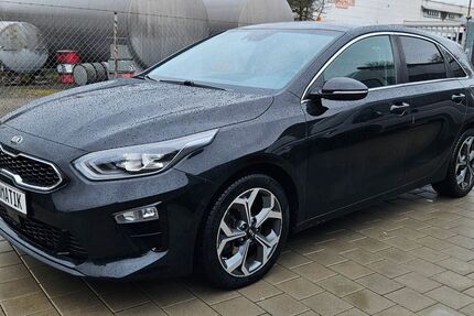 Kia ceed / Ceed 145.500 km 12.500 &euro; Freiburg 79108