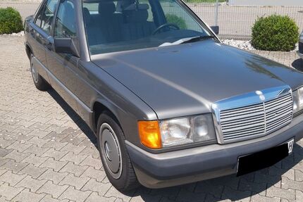 Mercedes-Benz 190 216.146 km 6.990 &euro; Sasbach a.K 79361