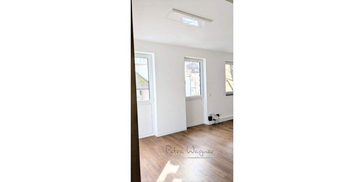 Gewerbeobjekt Freiburg Oberau - 3 Zimmer, 104 m&sup2;, 1.490&euro; | Angebot:25664504