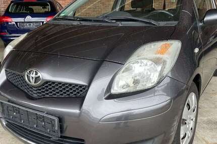 Toyota Yaris 181.414 km 2.499 € Herbolzheim 79336