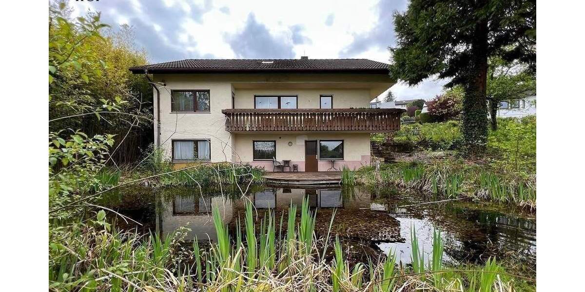 Mehrfamilienhaus, Wohnhaus Müllheim - 9 Zimmer, 240 m&sup2;, 580.000&euro; | Angebot:26143028