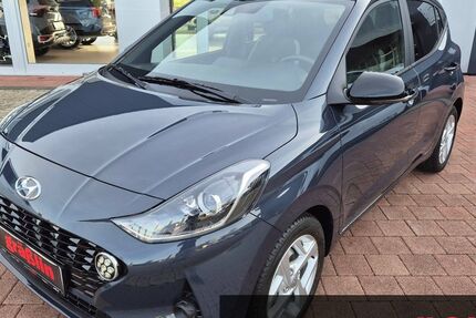 Hyundai i10 1.450 km 15.300 &euro; Auggen 79424