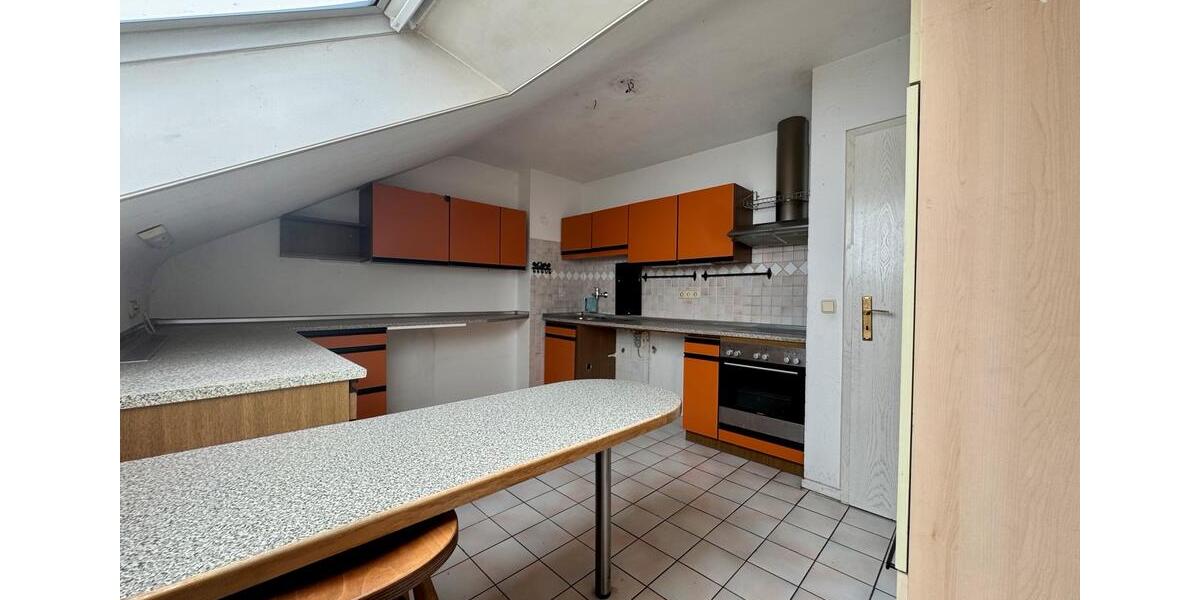 Dachgeschoßwohnung Gundelfingen - 4 Zimmer, 110 m&sup2;, 449.000&euro; | Angebot:27219906