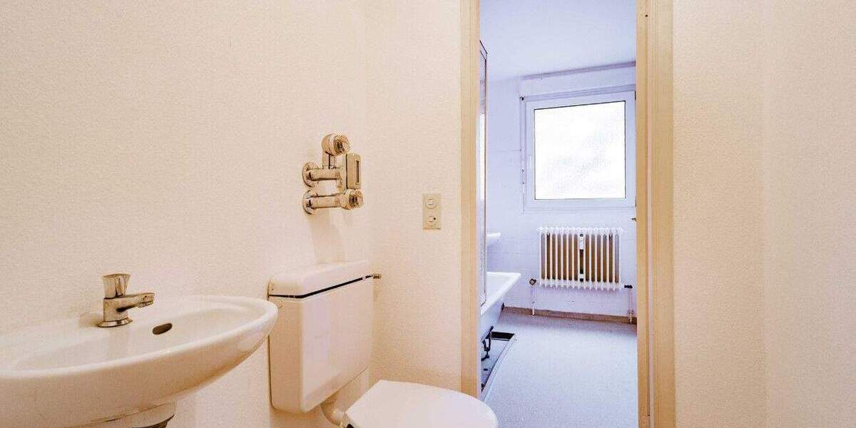 Etagenwohnung Freiburg im Breisgau Landwasser - 3 Zimmer, 76 m&sup2;, 187.000&euro; | Angebot:25730104