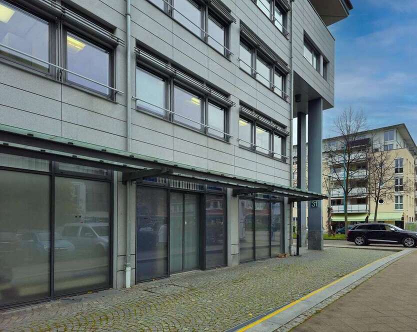 Einzelhandel in Freiburg 2.600 € 203.22 m²