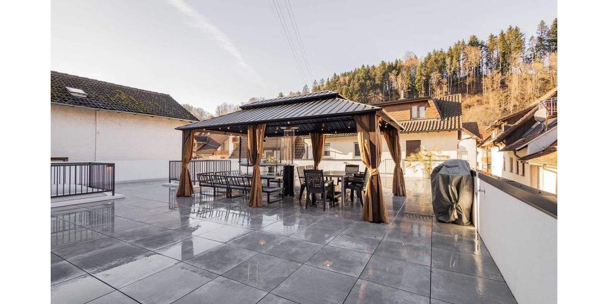 Gewerbeobjekt Elzach - 8 Zimmer, 361 m&sup2;, 897.000&euro; | Angebot:24698916