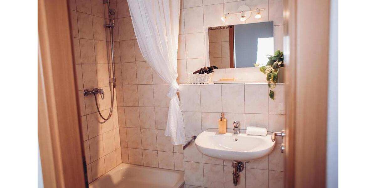 Erdgeschoßwohnung Freiburg im Breisgau Günterstal - 1 Zimmer, 31 m&sup2;, 950&euro; | Angebot:25062008