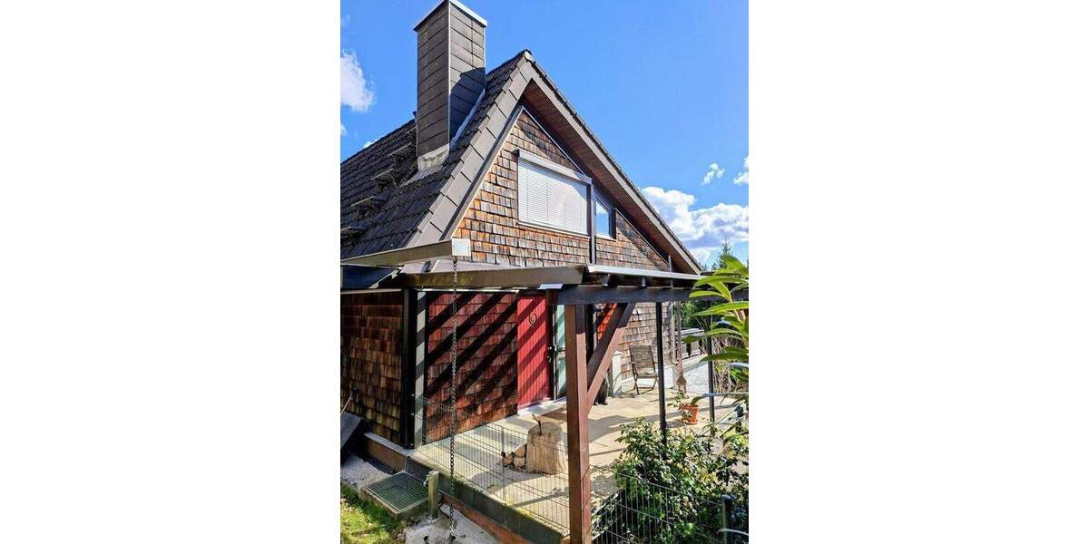 Einfamilienhaus Furtwangen Stadtgebiet - 7 Zimmer, 240 m&sup2;, 500.000&euro; | Angebot:25659281