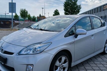 Toyota Prius 240.000 km 4.999 &euro; Freiburg 79108
