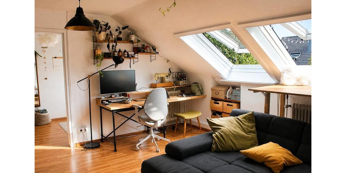 Dachgeschoßwohnung Freiburg im Breisgau Brühl - 2.5 Zimmer, 46 m&sup2;, 269.000&euro; | Angebot:27166495