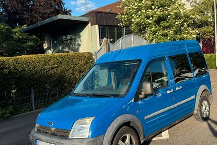 Ford Tourneo Connect 225.000 km 1.800 &euro; Freiburg 79110