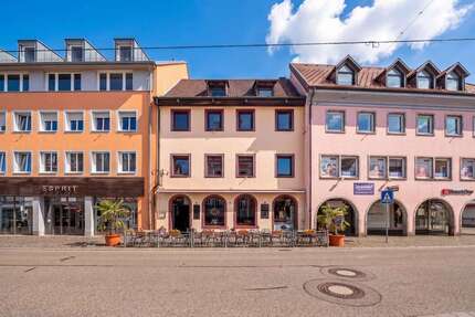 Haus Waldkirch - 10 Zimmer, 310 m&sup2;, 1.200.000&euro; | Angebot:26351278