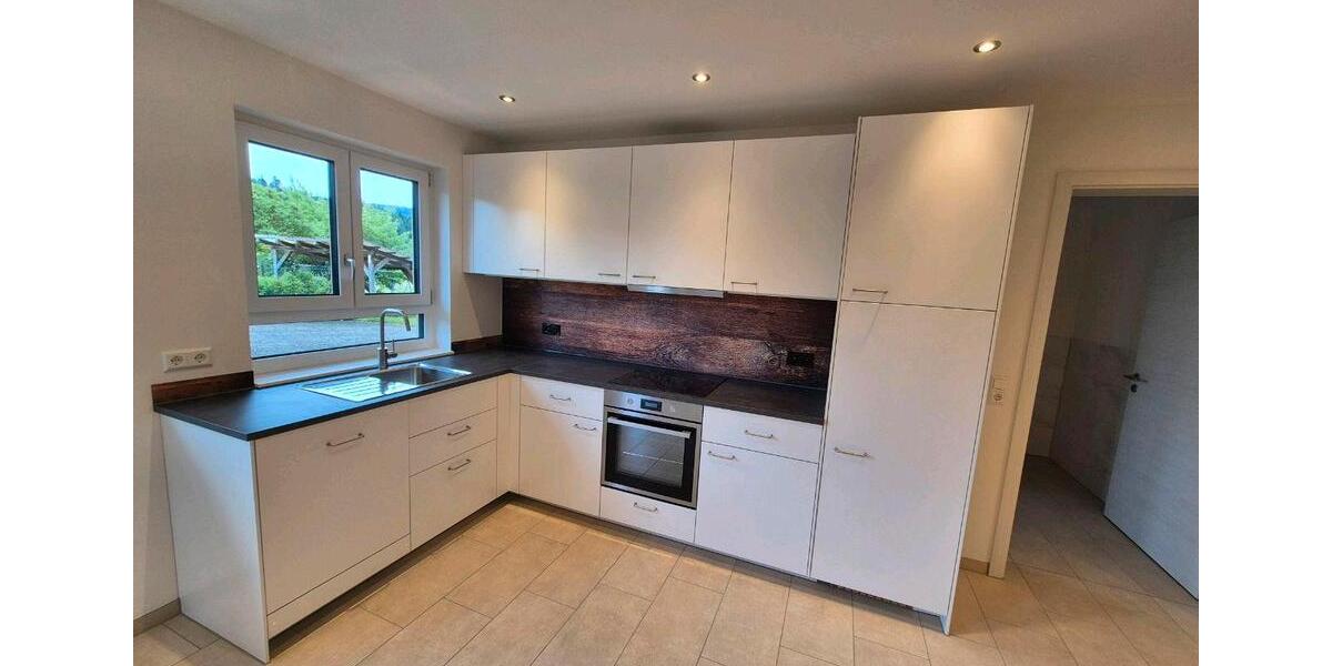 Erdgeschoßwohnung Elzach - 3 Zimmer, 85 m&sup2;, 1.000&euro; | Angebot:24805978