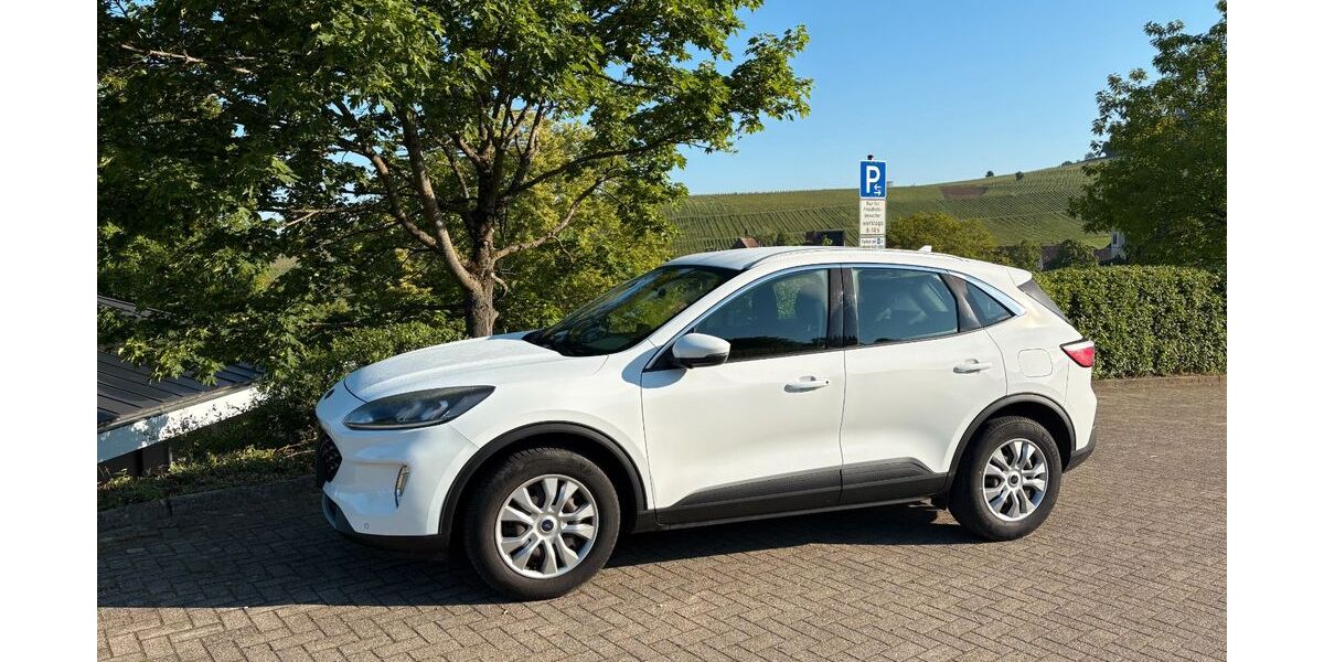 Ford Kuga 64.150 km 16.900 &euro; Ebringen 79285