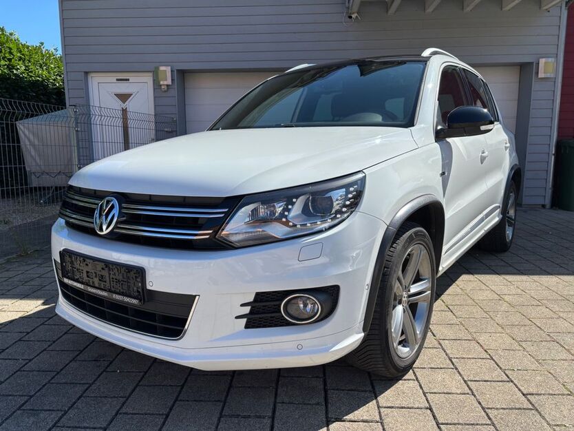 VW Tiguan 162.000 km 12.900 € Staufen Im Breisgau 79219