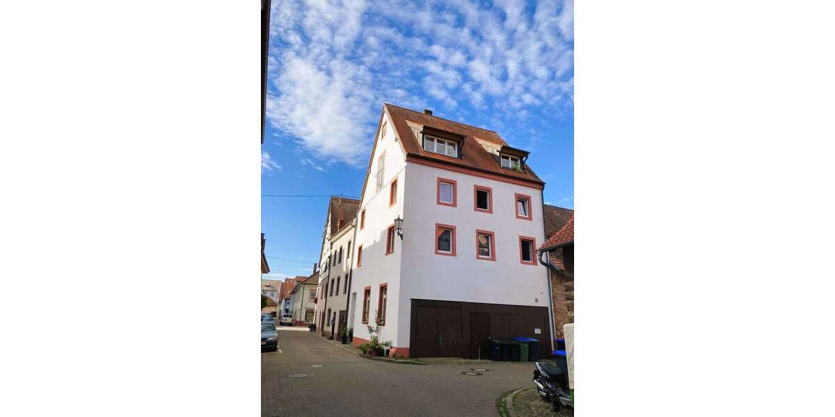 Einfamilienhaus Kenzingen - 7.5 Zimmer, 175 m&sup2;, 420.000&euro; | Angebot:26992964