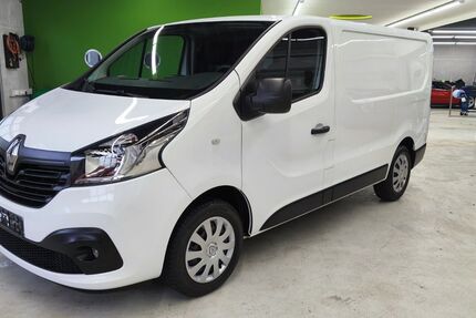 Renault Trafic 32.500 km 29.738 € Freiburg im Breisgau 79110