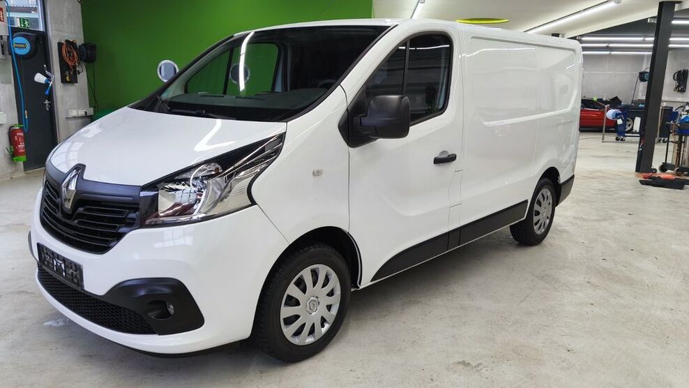 Renault Trafic 32.500 km 29.738 € Freiburg im Breisgau 79110