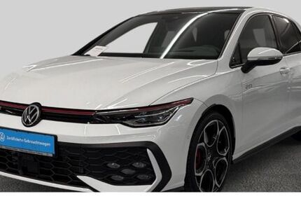 VW Golf 5.000 km 41.900 &euro; Freiburg 79108