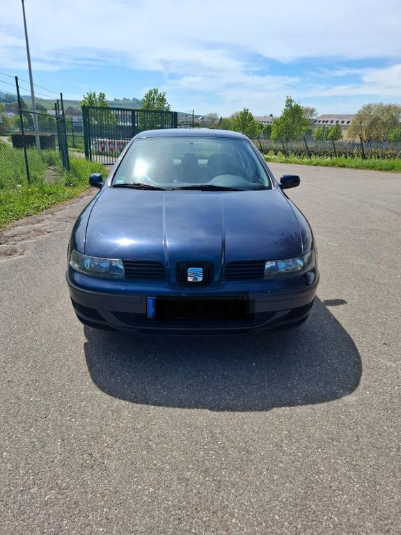 Seat Leon 147.000 km 1.840 € Müllheim 79379
