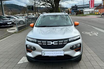 Dacia Spring 12.400 km 11.490 &euro; Freiburg 79108