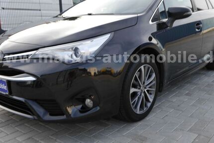Toyota Avensis 182.000 km 8.600 &euro; Emmendingen 79312