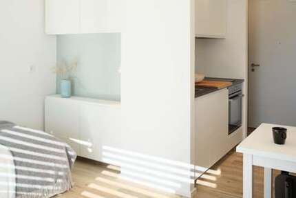 Wohnung zum Mieten in Freiburg im Breisgau 950 € 21.51 m² 1 zimmer