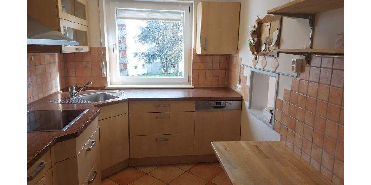 Etagenwohnung Staufen im Breisgau Staufen - 4 Zimmer, 86 m&sup2;, 299.000&euro; | Angebot:25694301