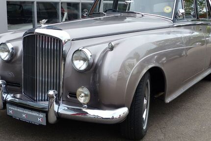 Bentley S2 32.881 km 49.500 € Freiburg 79108