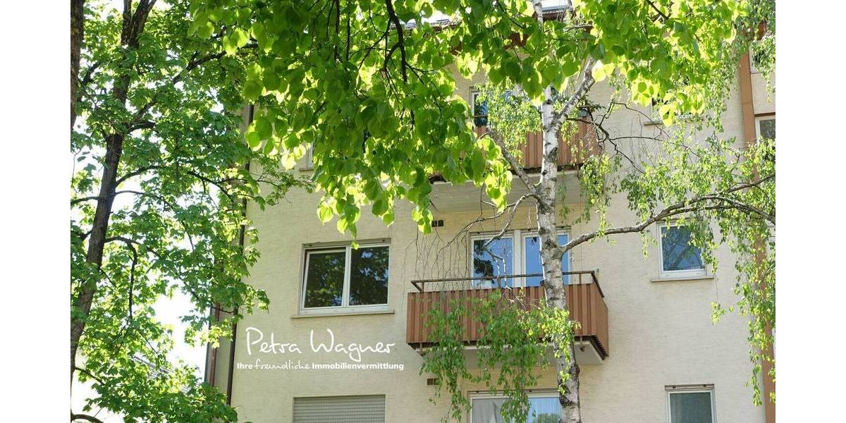 Etagenwohnung Freiburg im Breisgau Stühlinger - 3 Zimmer, 106 m&sup2;, 480.000&euro; | Angebot:26433507