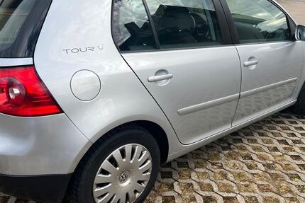 VW Golf 252.000 km 2.250 &euro; Lenzkirch 79853