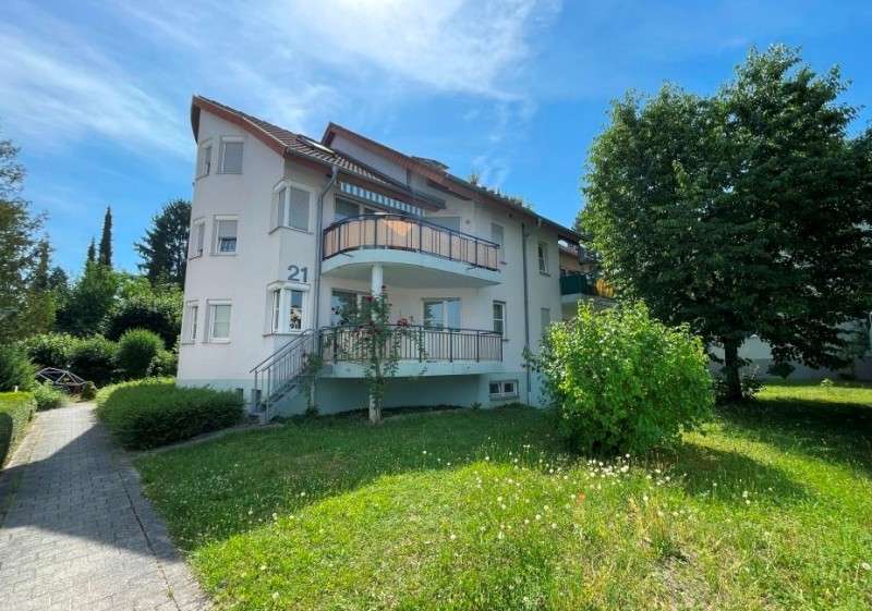Etagenwohnung Müllheim - 3 Zimmer, 77 m&sup2;, 248.000&euro; | Angebot:27162804