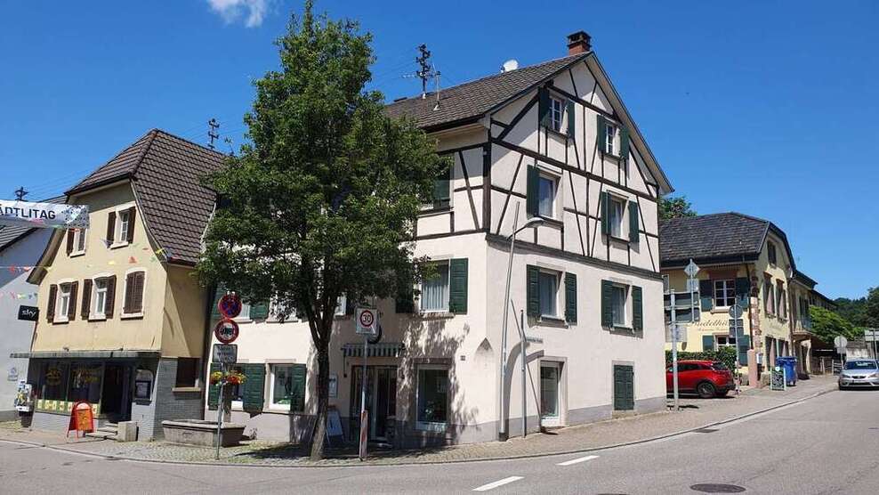 Haus zum Kaufen in Kandern 275.000 € 168 m²