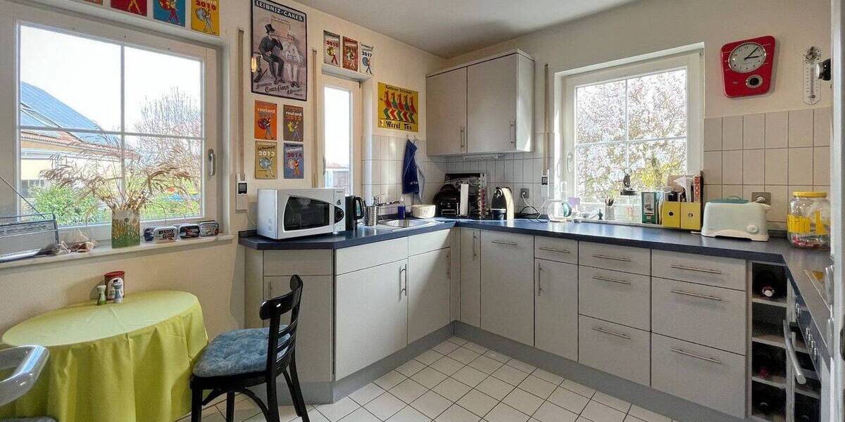 Einfamilienhaus March / Neuershausen Neuershausen - 6 Zimmer, 173 m&sup2;, 790.000&euro; | Angebot:25995886