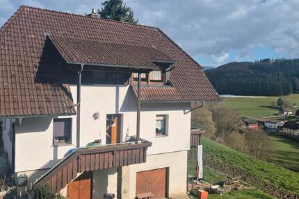 Haus Elzach - 6 Zimmer, 130 m&sup2;, 1.450&euro; | Angebot:26036416