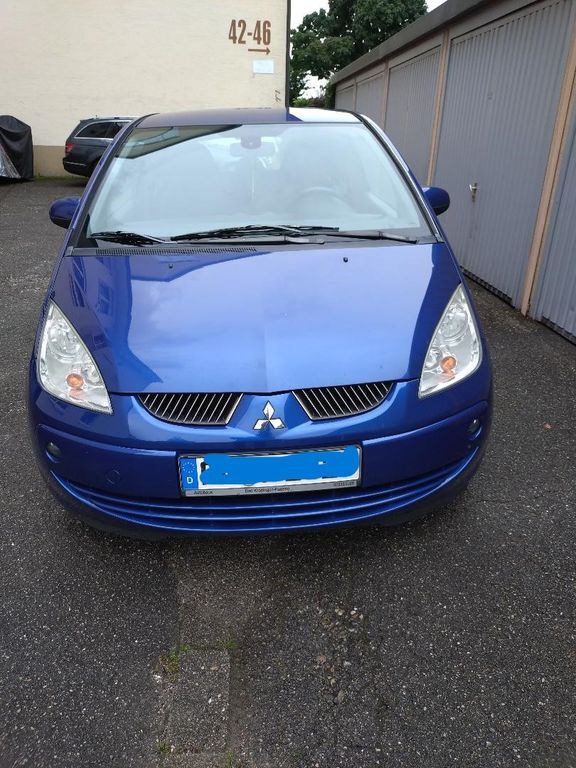 Mitsubishi Colt 200.006 km 1.300 € Umkirch 79224