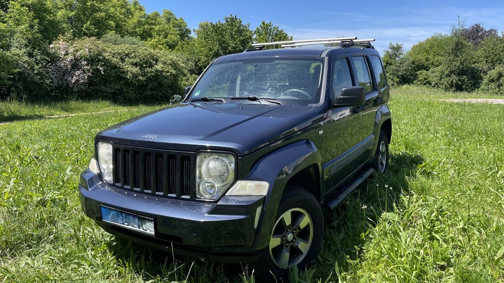 Jeep Cherokee 161.260 km 6.900 &euro; Müllheim 79379