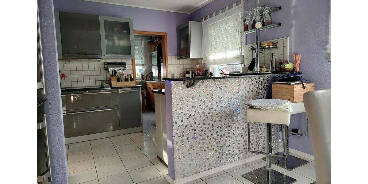 Einfamilienhaus Reute - 7 Zimmer, 159 m&sup2;, 715.000&euro; | Angebot:27085776