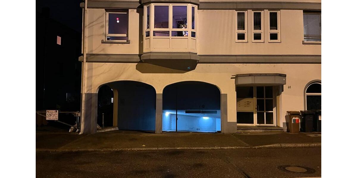 Tiefgaragenstellplatz zu Vermieten - Wiehre zimmer