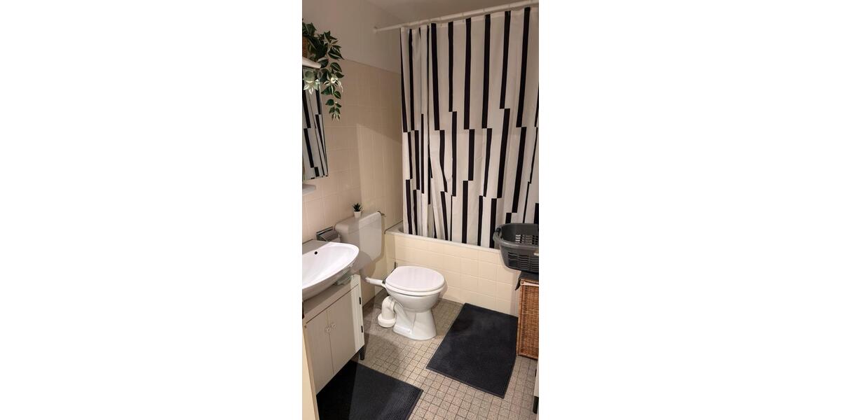 Etagenwohnung Freiburg im Breisgau Haslach - 1 Zimmer, 41 m&sup2;, 180.000&euro; | Angebot:27286879