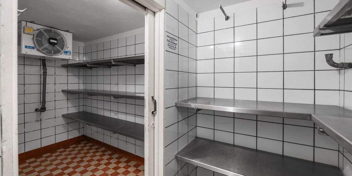 Mehrfamilienhaus, Wohnhaus Titisee-Neustadt Titisee - 1 Zimmer, 298 m&sup2;, 1.995.000&euro; | Angebot:25747051