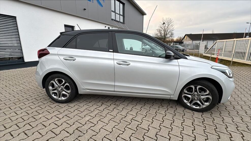 Hyundai i20 29.990 km 13.450 € Riegel 79359