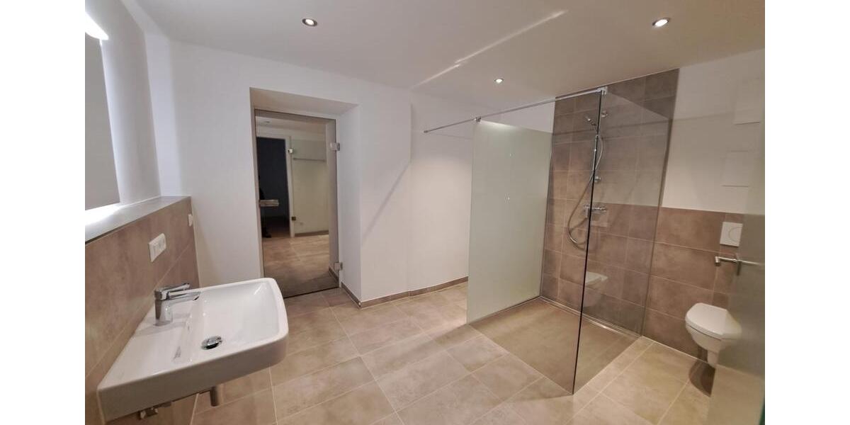 Erdgeschoßwohnung Endingen am Kaiserstuhl - 2 Zimmer, 69 m&sup2;, 1.224&euro; | Angebot:24780381