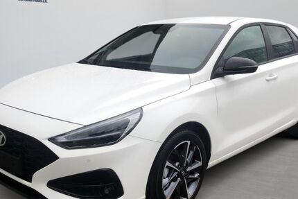 Hyundai i30 14.500 km 21.990 &euro; Freiburg 79111