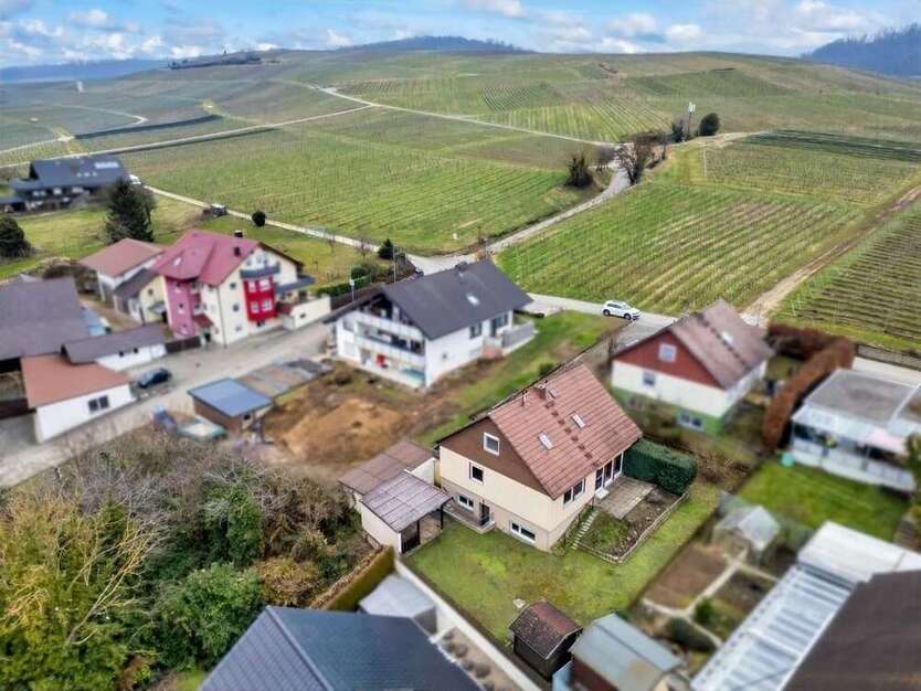Haus zum Kaufen in Ehrenkirchen 490.000 € 115 m²