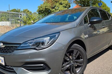 Opel Astra 15.000 km 14.999 &euro; Freiburg 79111