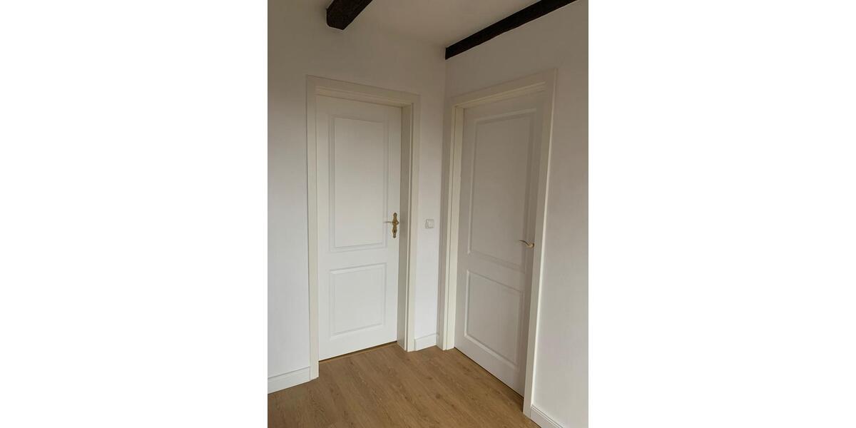 Etagenwohnung Freiburg im Breisgau - 2 Zimmer, 94 m&sup2;, 1.300&euro; | Angebot:25145589