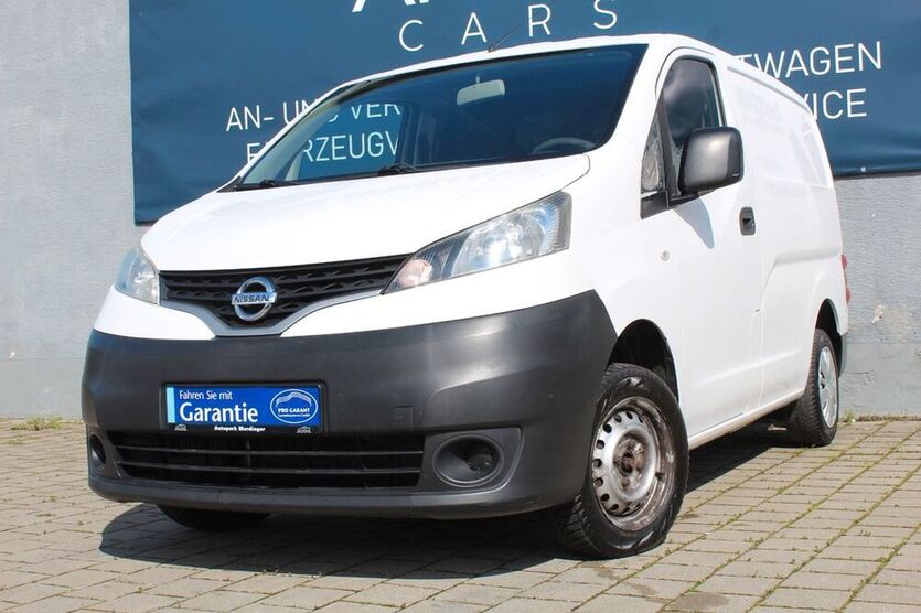 NV200