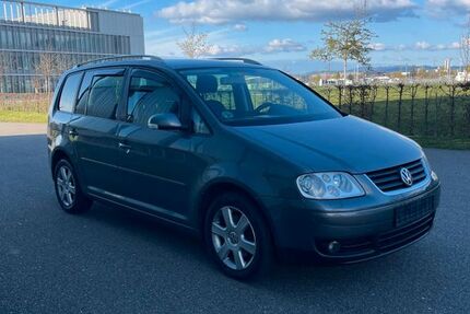 VW Touran 232.580 km 3.999 &euro; freiburg 79108