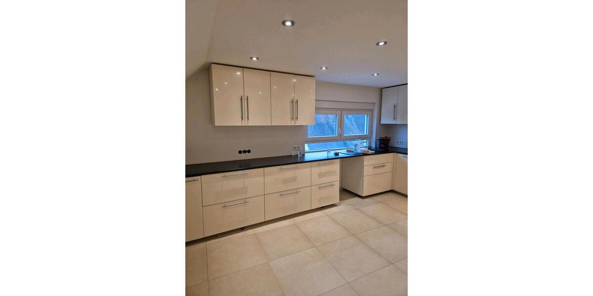 Etagenwohnung Eschbach - 5 Zimmer, 134 m&sup2;, 350.000&euro; | Angebot:25858468